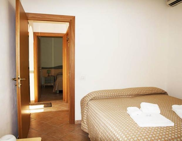 Residence Punta Longa ฟาวีญานา ภายนอก รูปภาพ