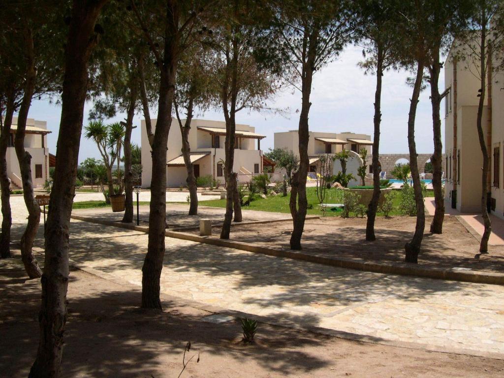 Residence Punta Longa ฟาวีญานา ภายนอก รูปภาพ